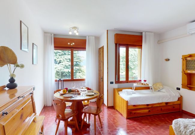 Apartment in Manerba del Garda - Bellavista CRB By Bookinggardalake Apartment in Manerba del Garda - Bellavista CRB By Bookinggardalake