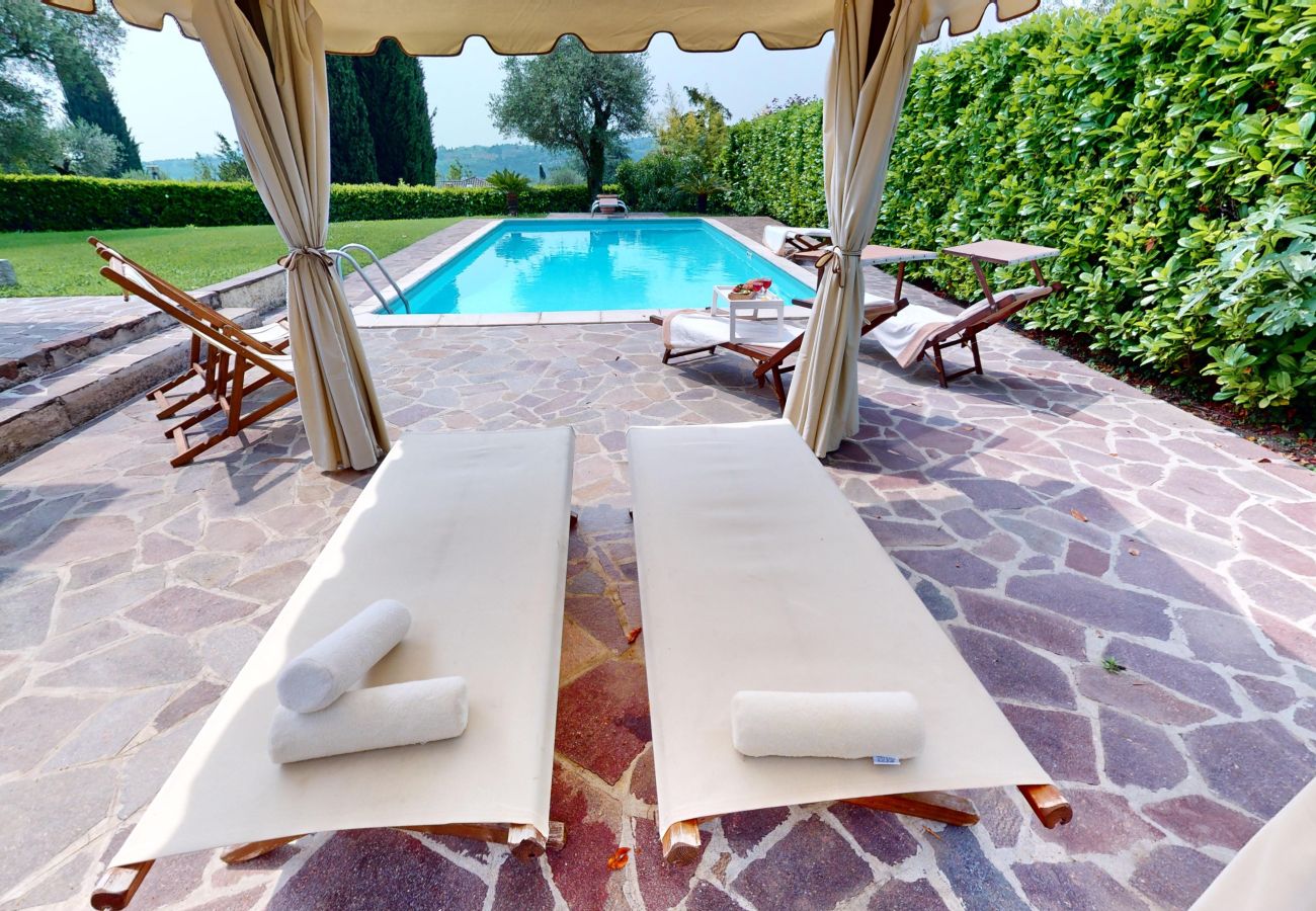 Villa in Salò - Villa Oleandri pool with view By Bookinggardalake