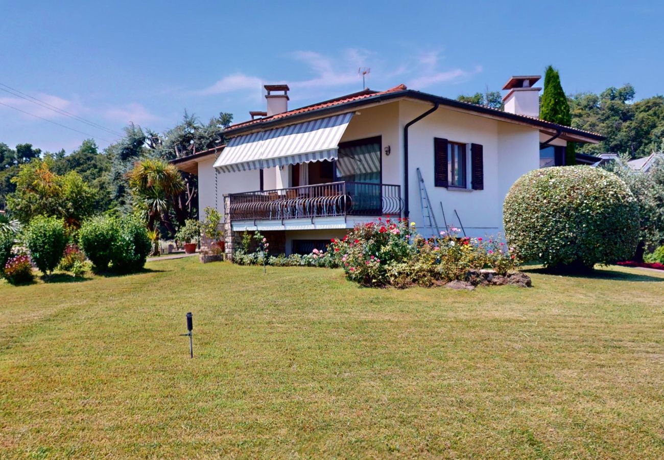 Villa in Puegnago sul Garda - Villa Fiorita with olive groove Bookinggardalake