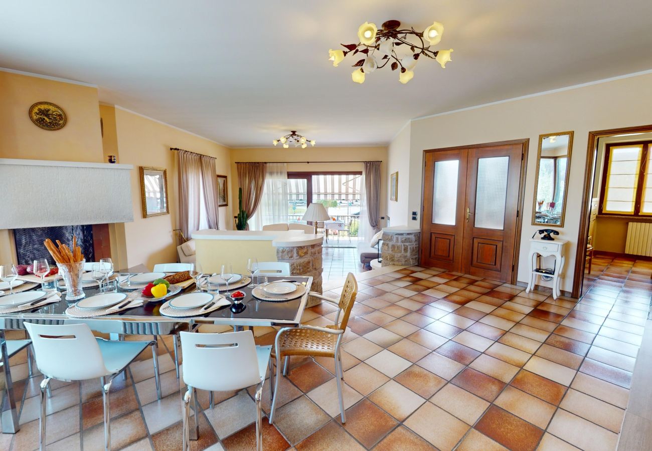 Villa in Puegnago sul Garda - Villa Fiorita with olive groove Bookinggardalake