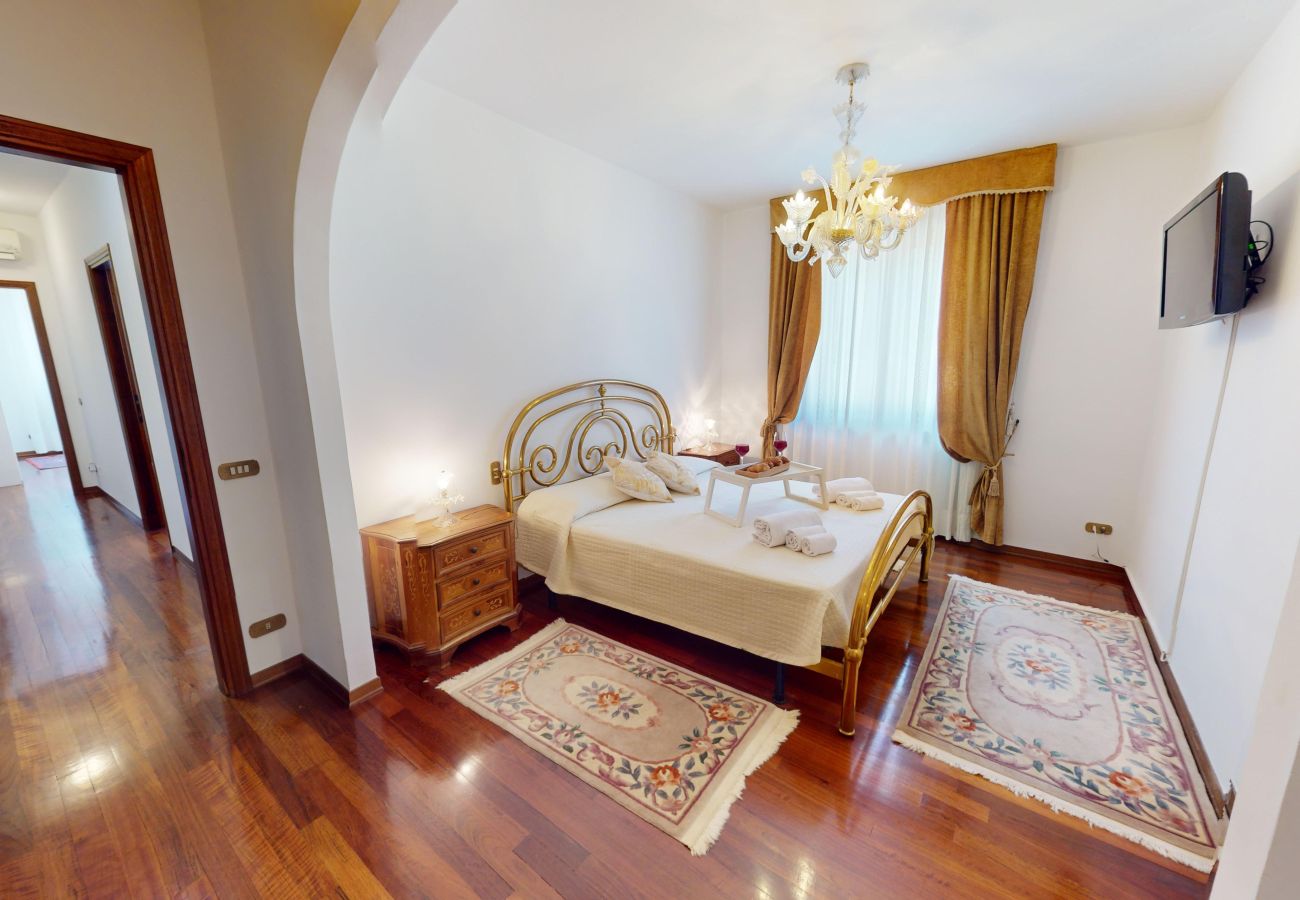 Villa in Puegnago sul Garda - Villa Fiorita with olive groove Bookinggardalake