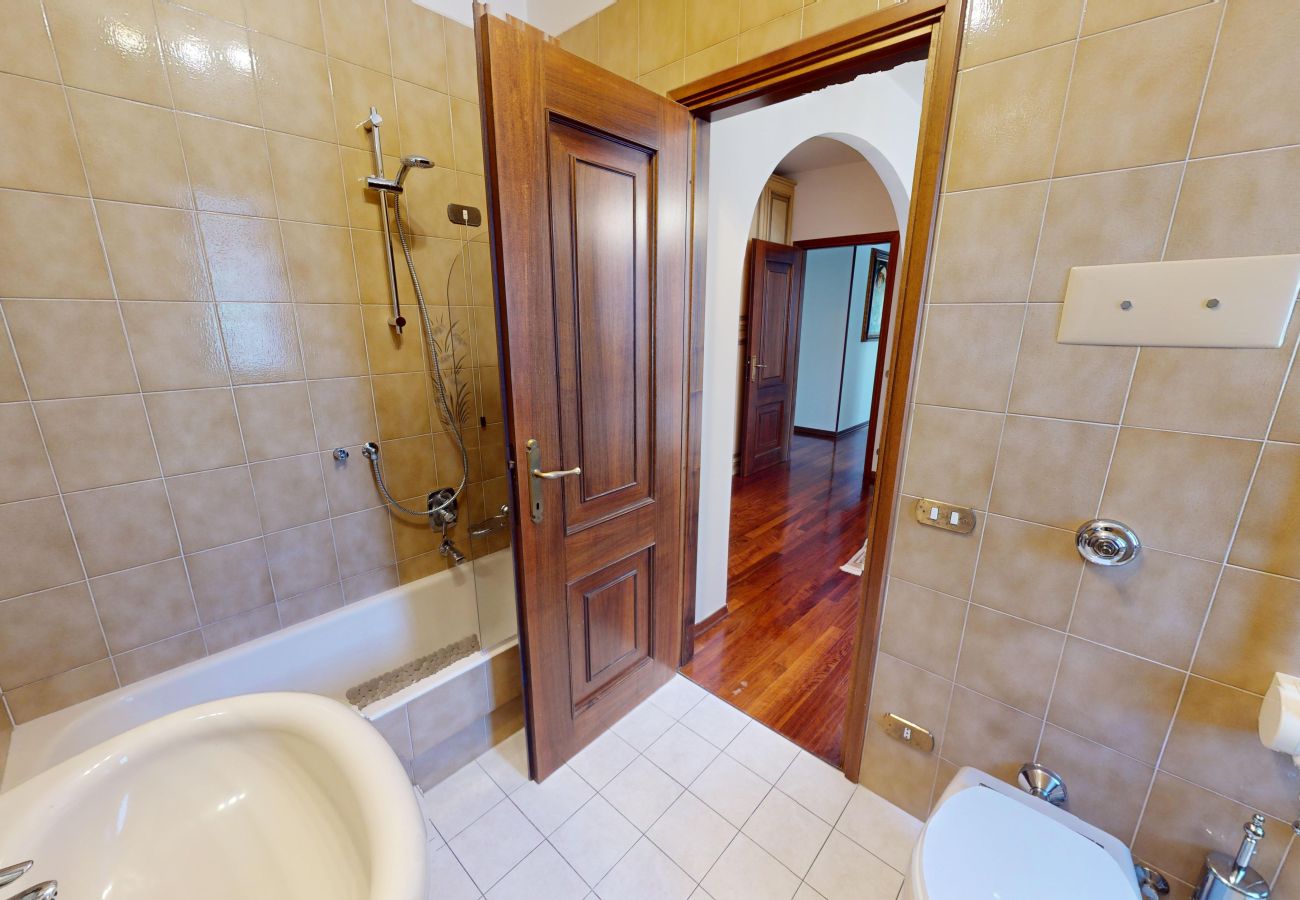 Villa in Puegnago sul Garda - Villa Fiorita with olive groove Bookinggardalake