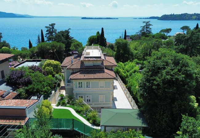 Villa in Salò - Villa Diamante By Bookinggardalake Villa in Salò - Villa Diamante By Bookinggardalake