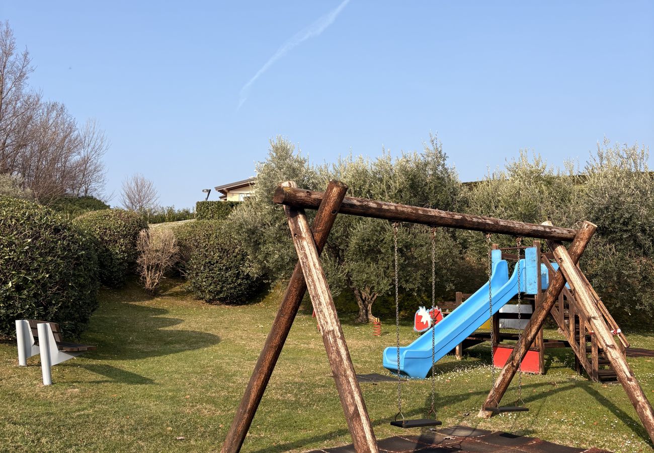 Apartment in Manerba del Garda - Vento di Lago by Bookinggardalake