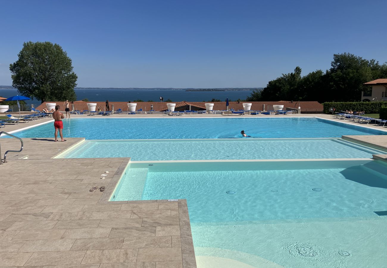 Apartment in Manerba del Garda - Vento di Lago by Bookinggardalake