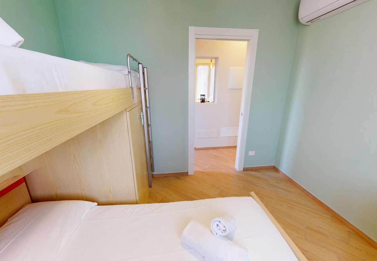 Apartment in Manerba del Garda - Pinko House By Bookinggardalake Apartment in Manerba del Garda - Pinko House By Bookinggardalake