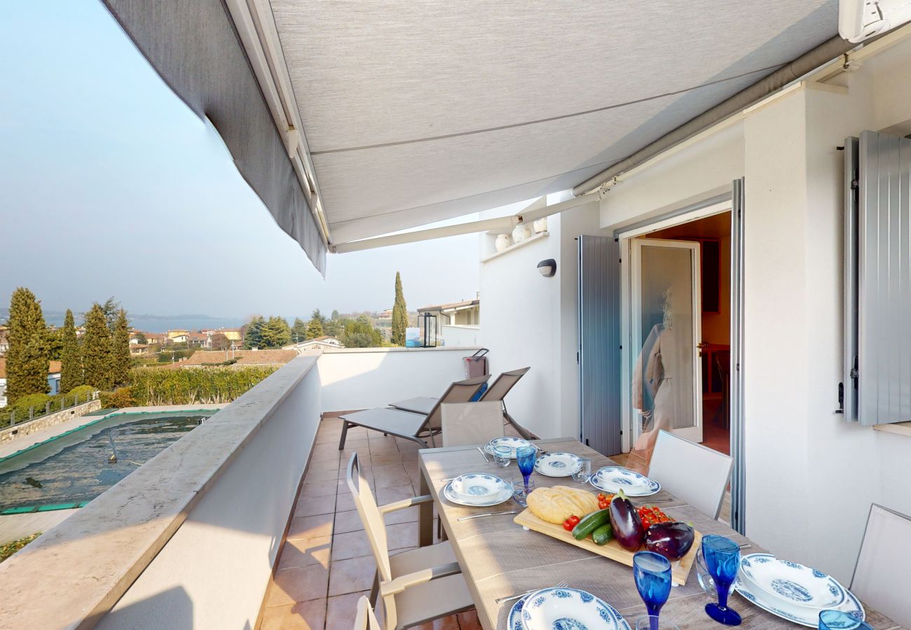 Apartment in Manerba del Garda - Appartamento Gloria by Bookinggardalake