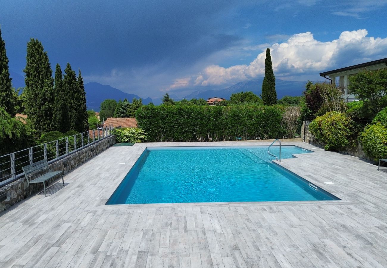 Apartment in Manerba del Garda - Appartamento Gloria by Bookinggardalake