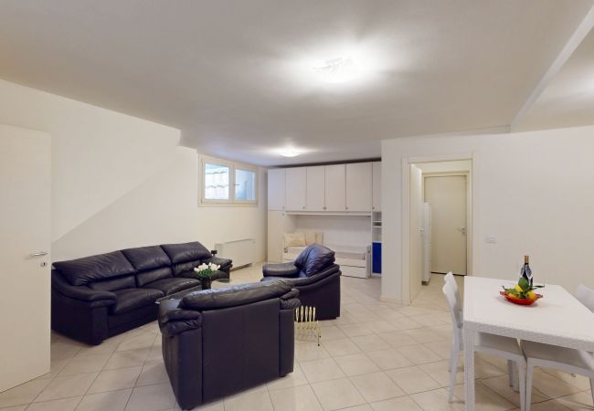 Villa in Manerba del Garda - Villa Dolcevita by Bookinggardalake Villa in Manerba del Garda - Villa Dolcevita by Bookinggardalake