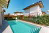 Villa in Manerba del Garda - Villa Dolcevita by Bookinggardalake