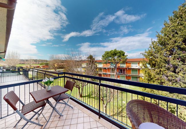 Apartment in Manerba del Garda - Casa Marisol by Bookinggardalake