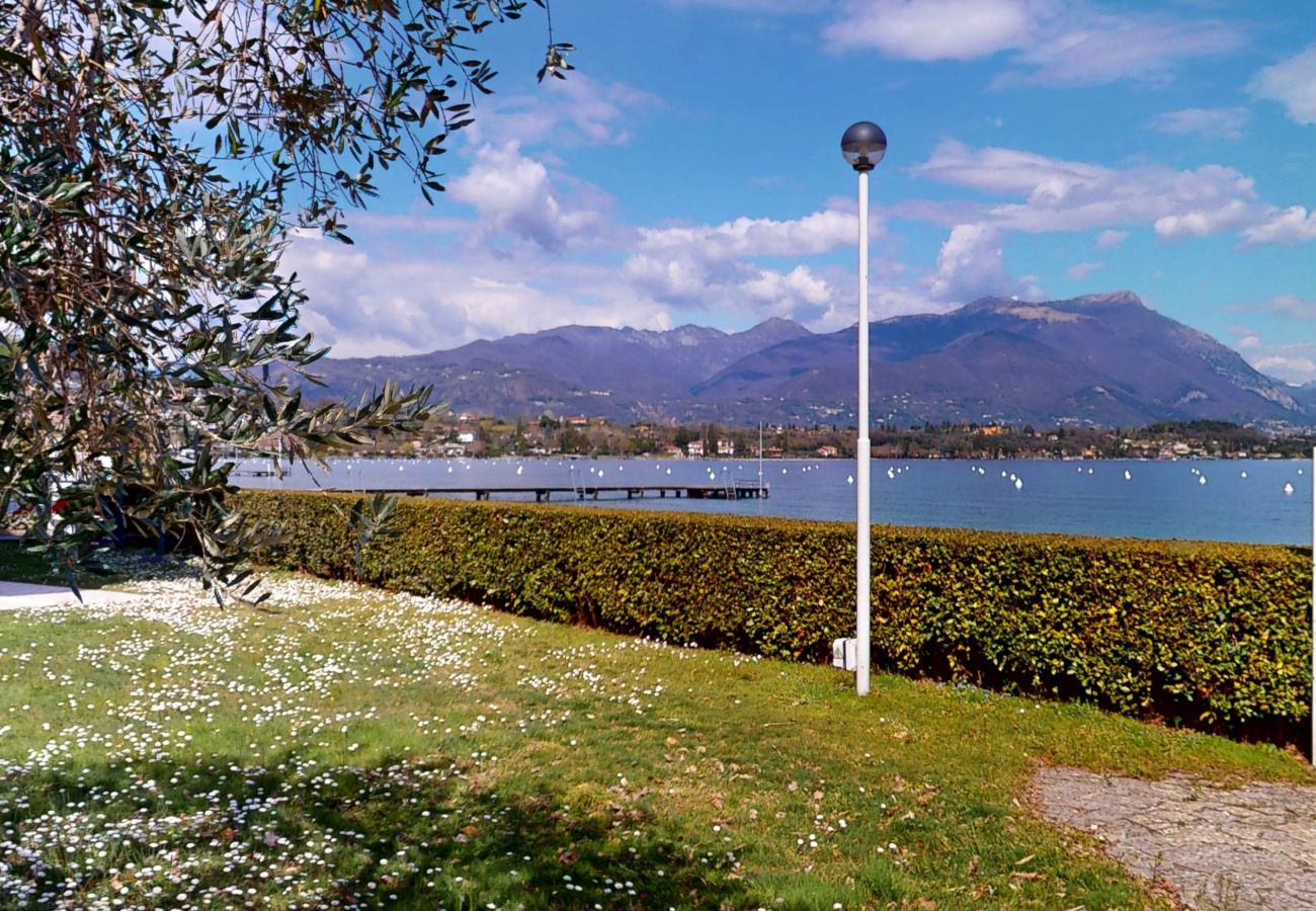 Apartment in Manerba del Garda - Casa Marisol by Bookinggardalake