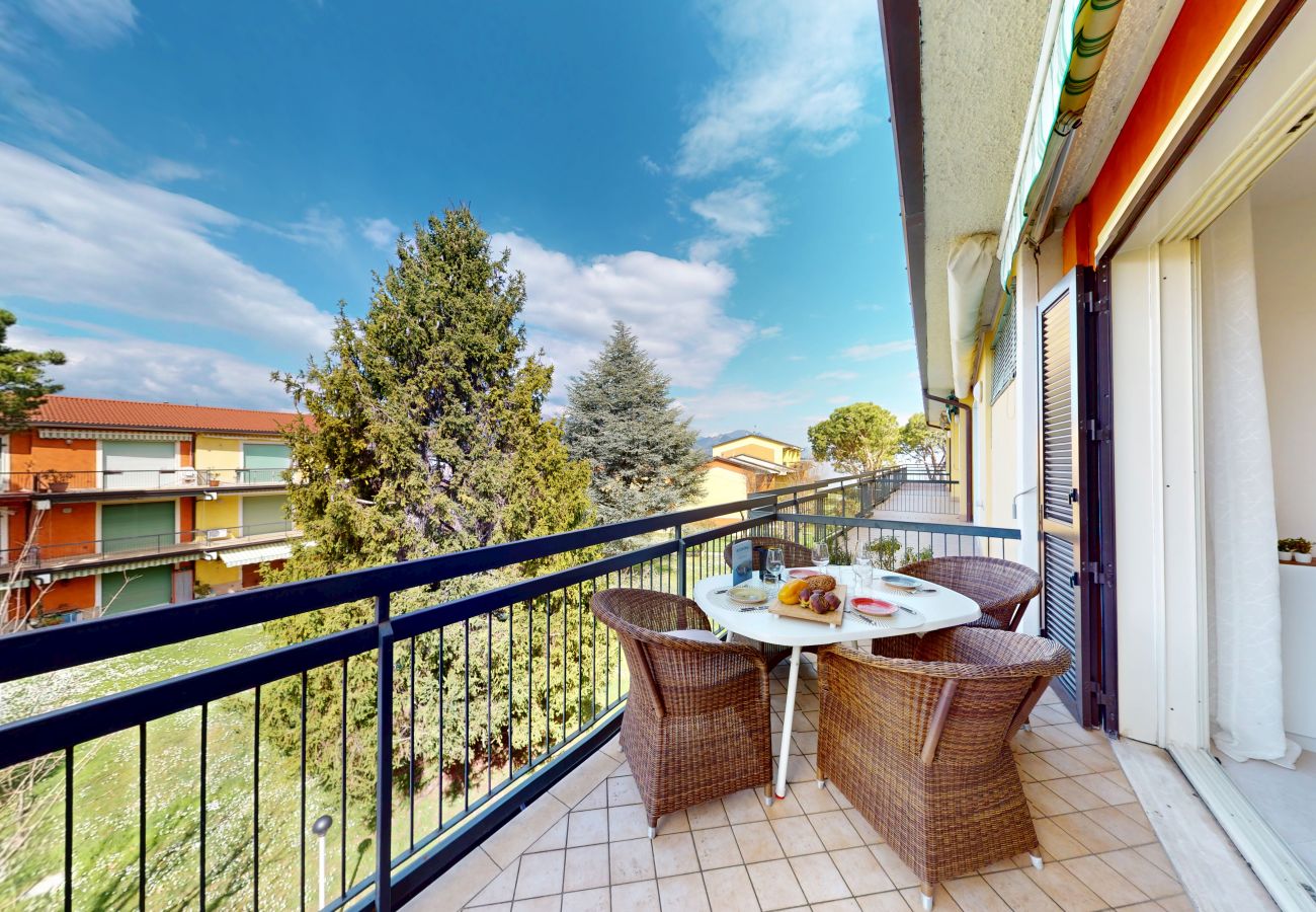 Apartment in Manerba del Garda - Casa Marisol by Bookinggardalake