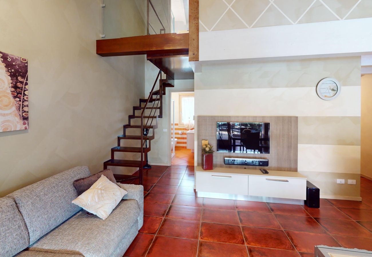 Chalet in Manerba del Garda - Maison Belvedere free wi-fi By Bookinggardalake