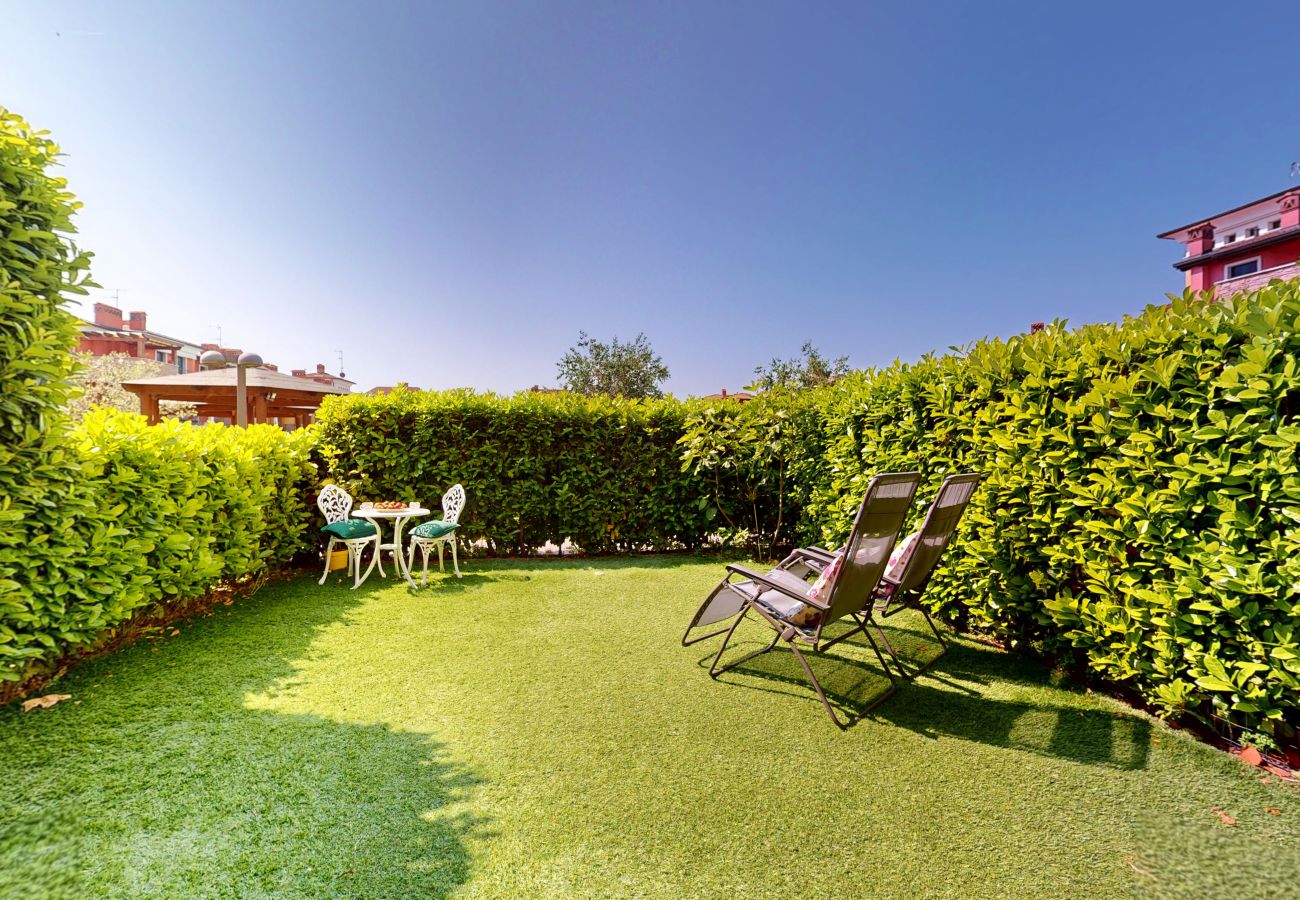 Apartment in Sirmione - Giardino dell'Anima by Bookinggardalake