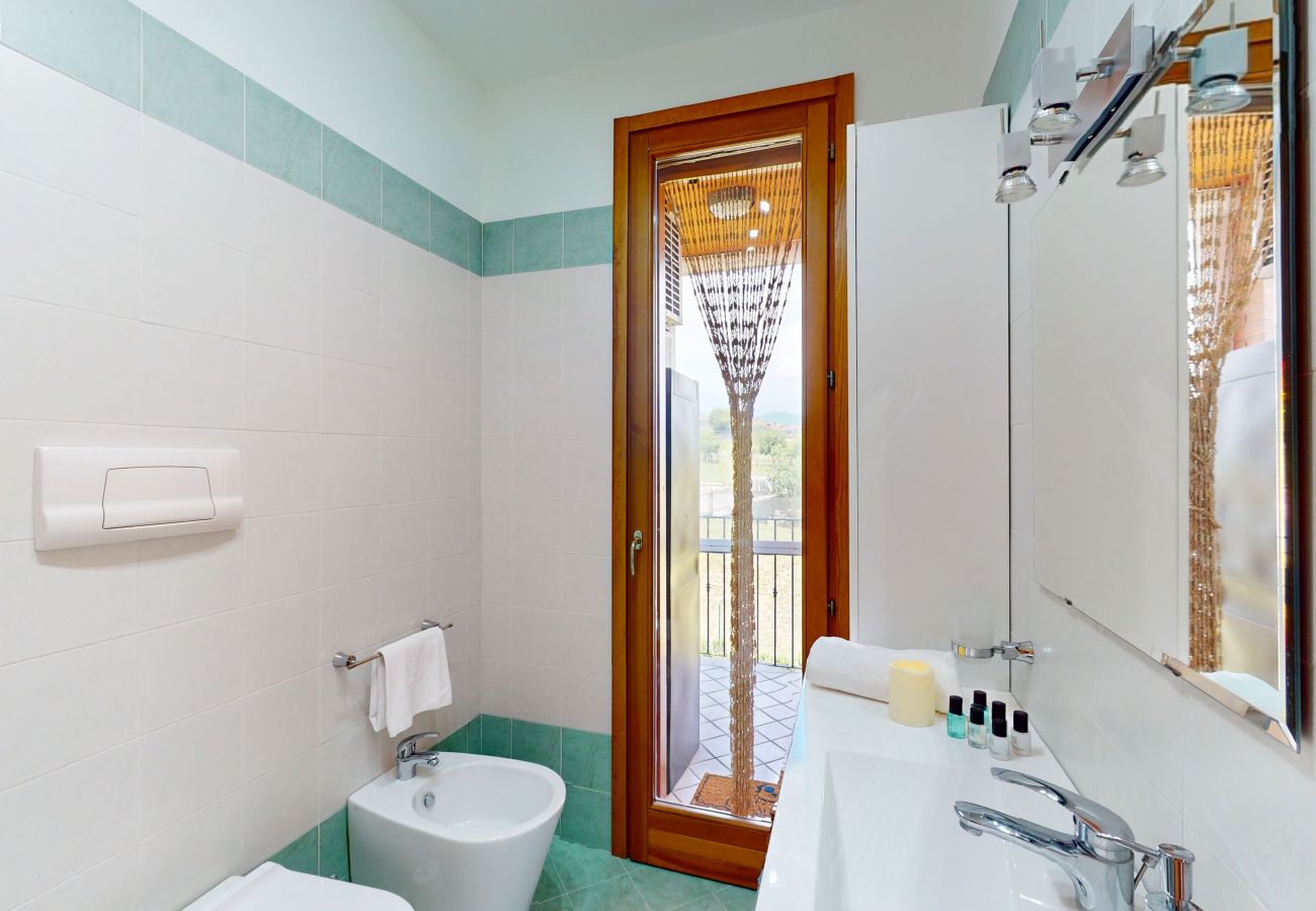 Apartment in Puegnago sul Garda - Adeline's Garda Nest by Bookinggardalake