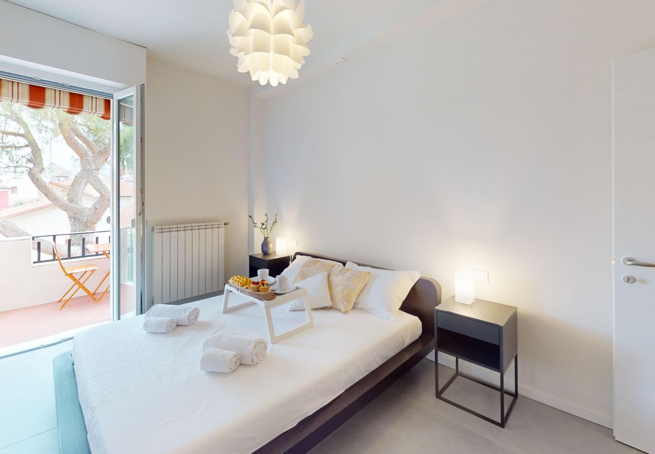 Apartment in Desenzano del Garda - LA PERLA DEL Garda Desenzano free wi-fi By Booking