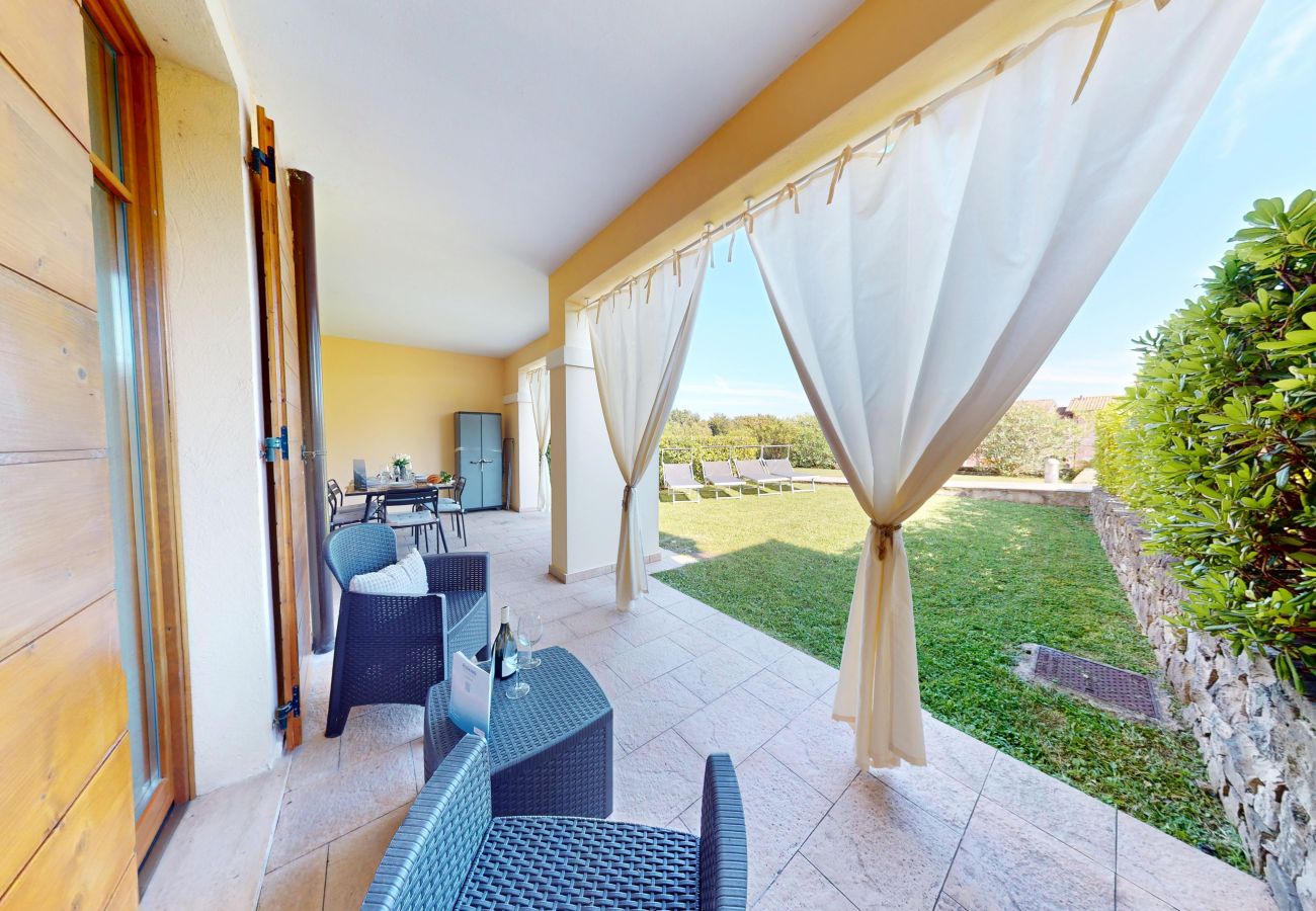 Apartment in Manerba del Garda - Ulivo Apartment By Bookinggardalake