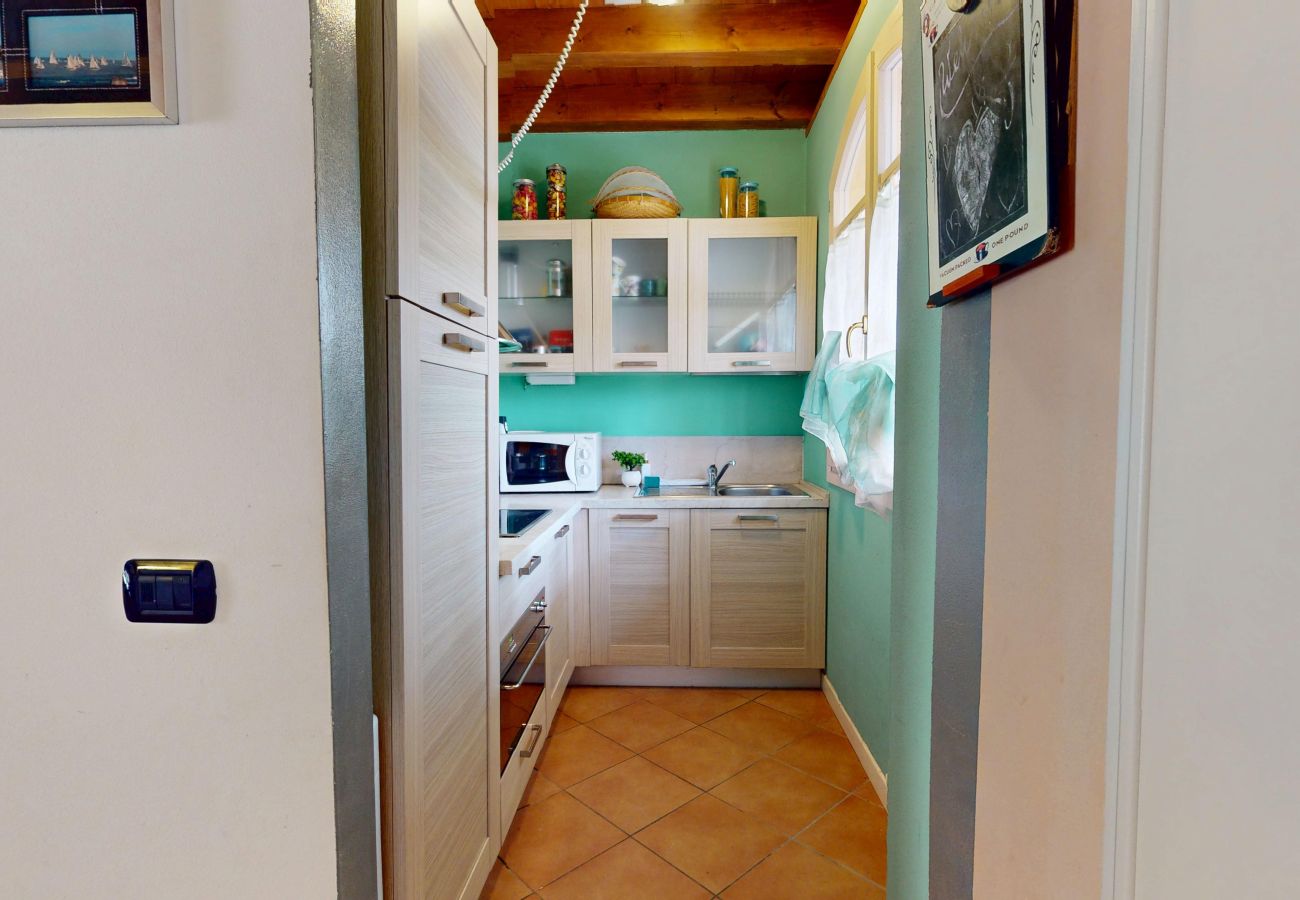 Apartment in Manerba del Garda - Borgo Torchio H3 ByBookinggardalake