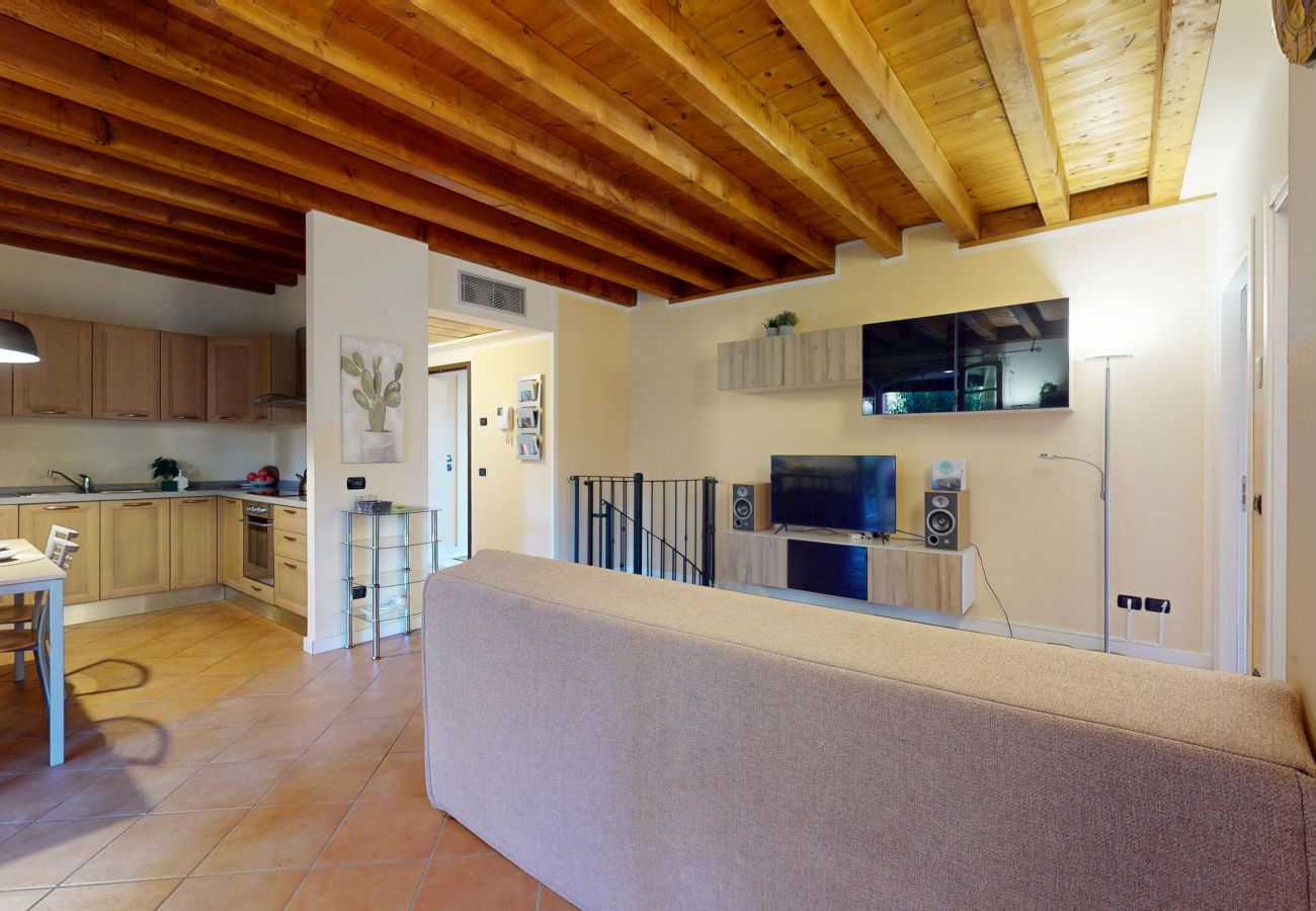 Apartment in Manerba del Garda - Borgo Torchio F1 By Bookinggardalake