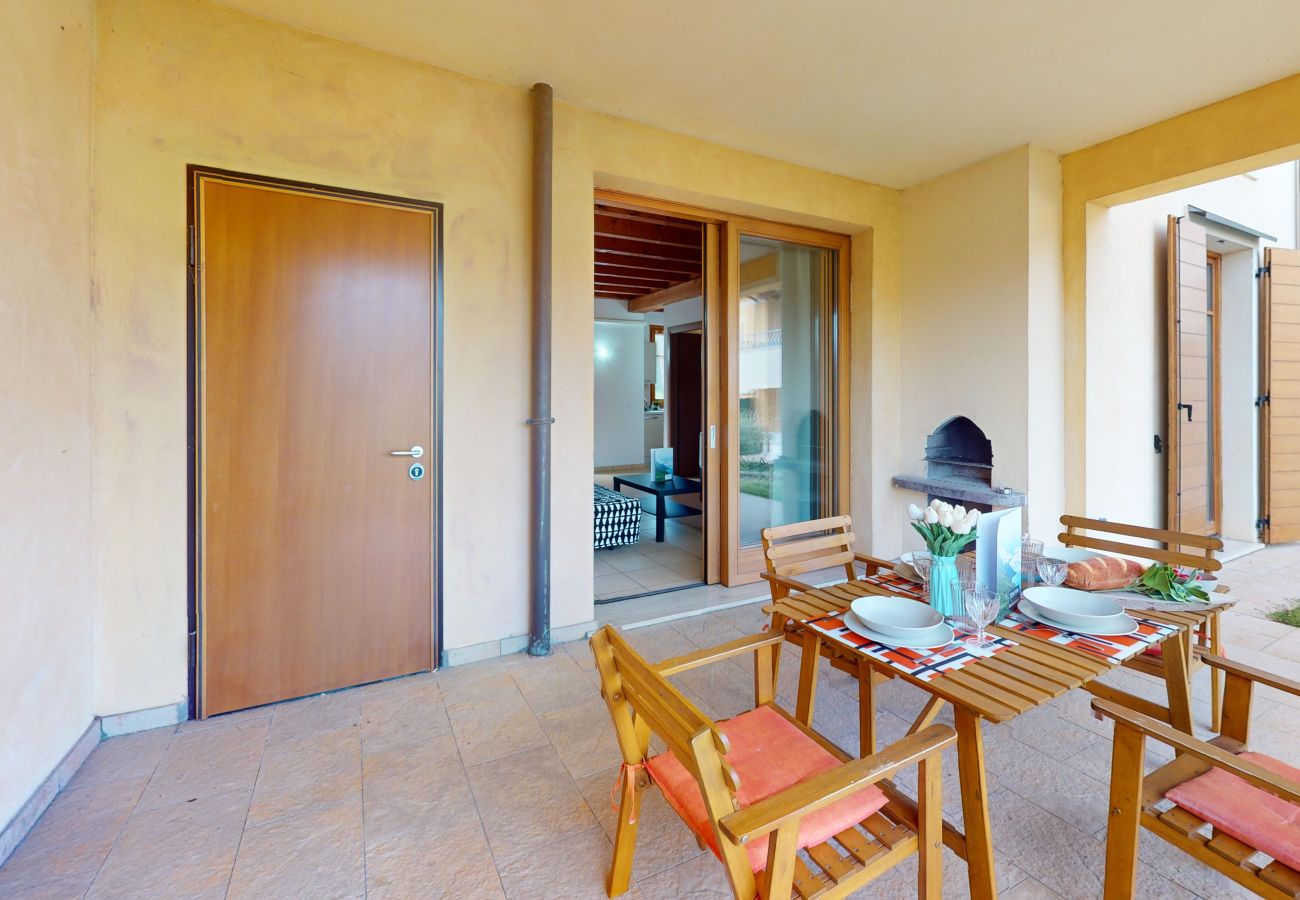 Apartment in Manerba del Garda - Sakura House By Bookinggardalake