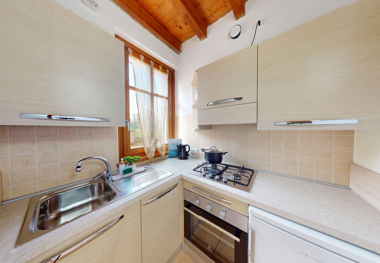 Apartment in Manerba del Garda - Sakura House By Bookinggardalake