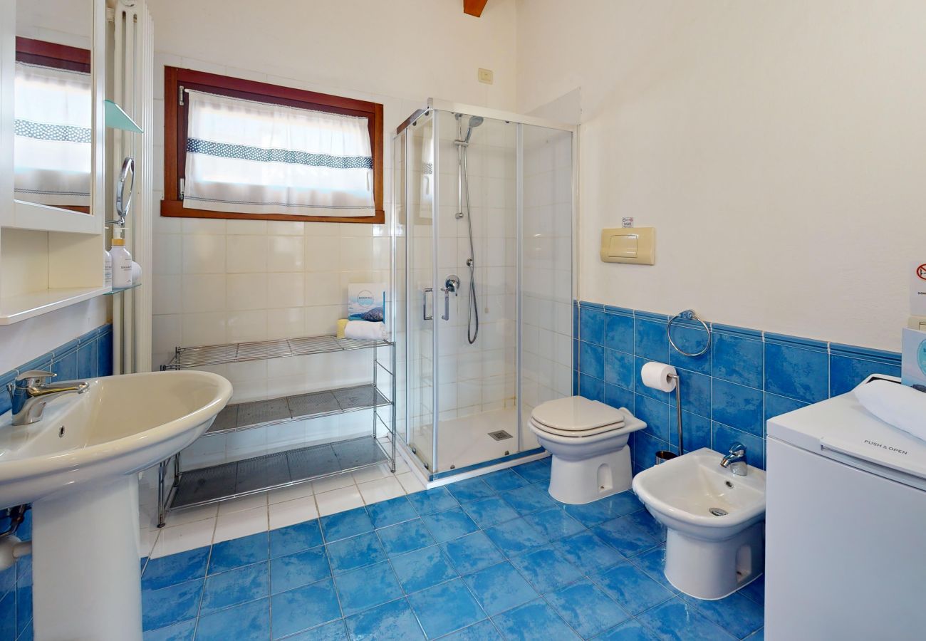 Apartment in Manerba del Garda - La Rocca Di Manerba relaxing pool  By Bookinggarda