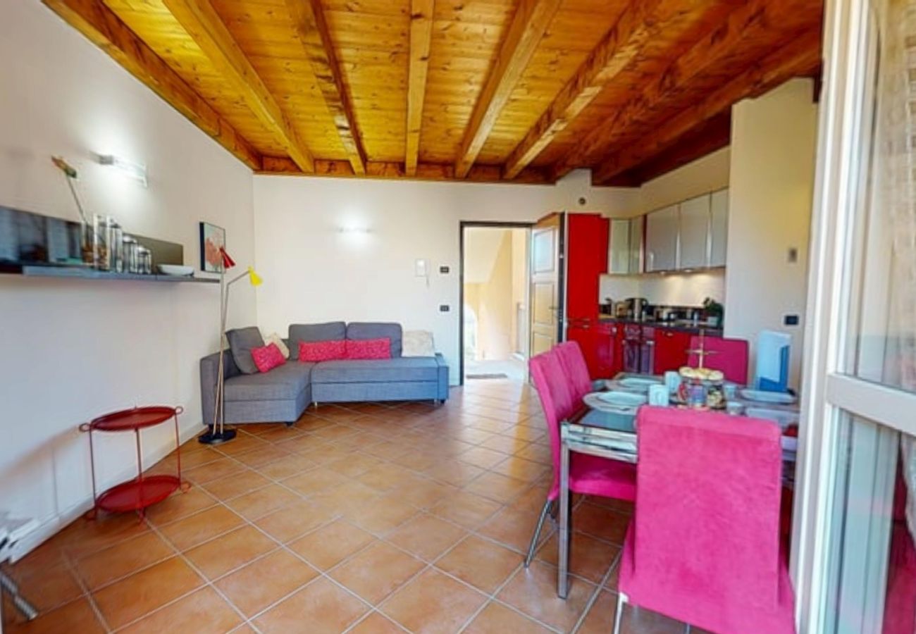 Apartment in Manerba del Garda - Borgo Torchio F23 By Bookinggardalake