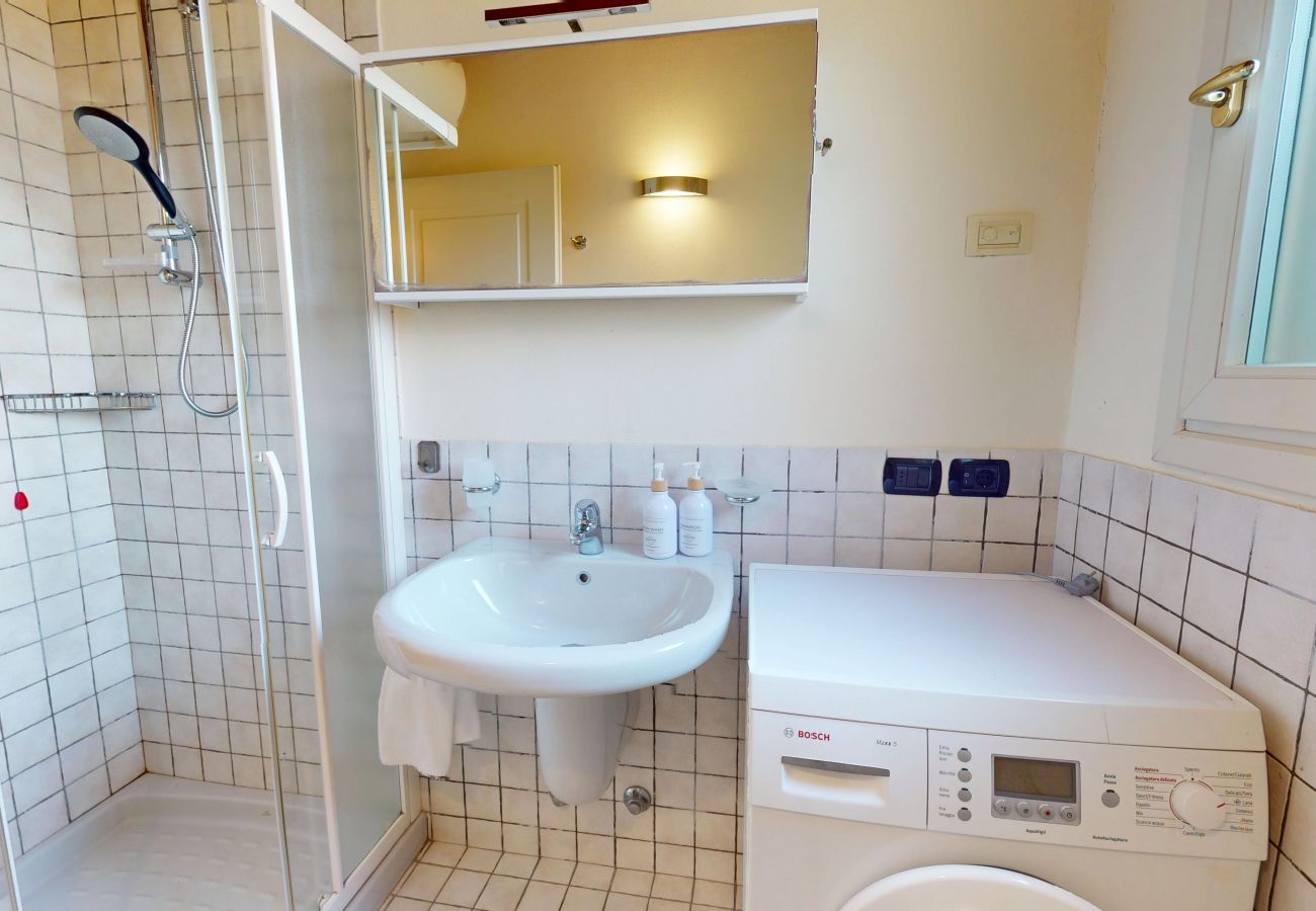 Apartment in Manerba del Garda - Borgo Torchio F23 By Bookinggardalake