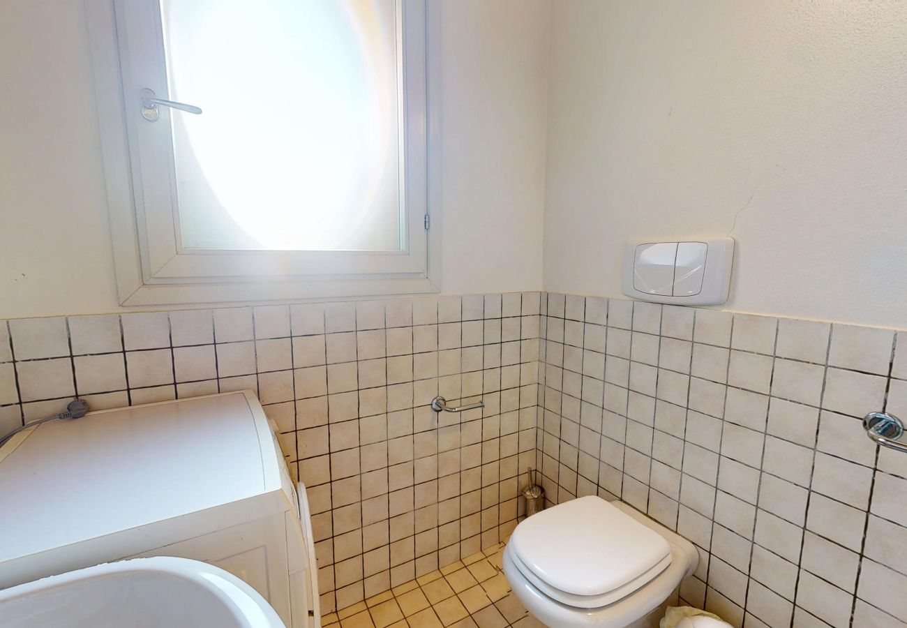 Apartment in Manerba del Garda - Borgo Torchio F23 By Bookinggardalake