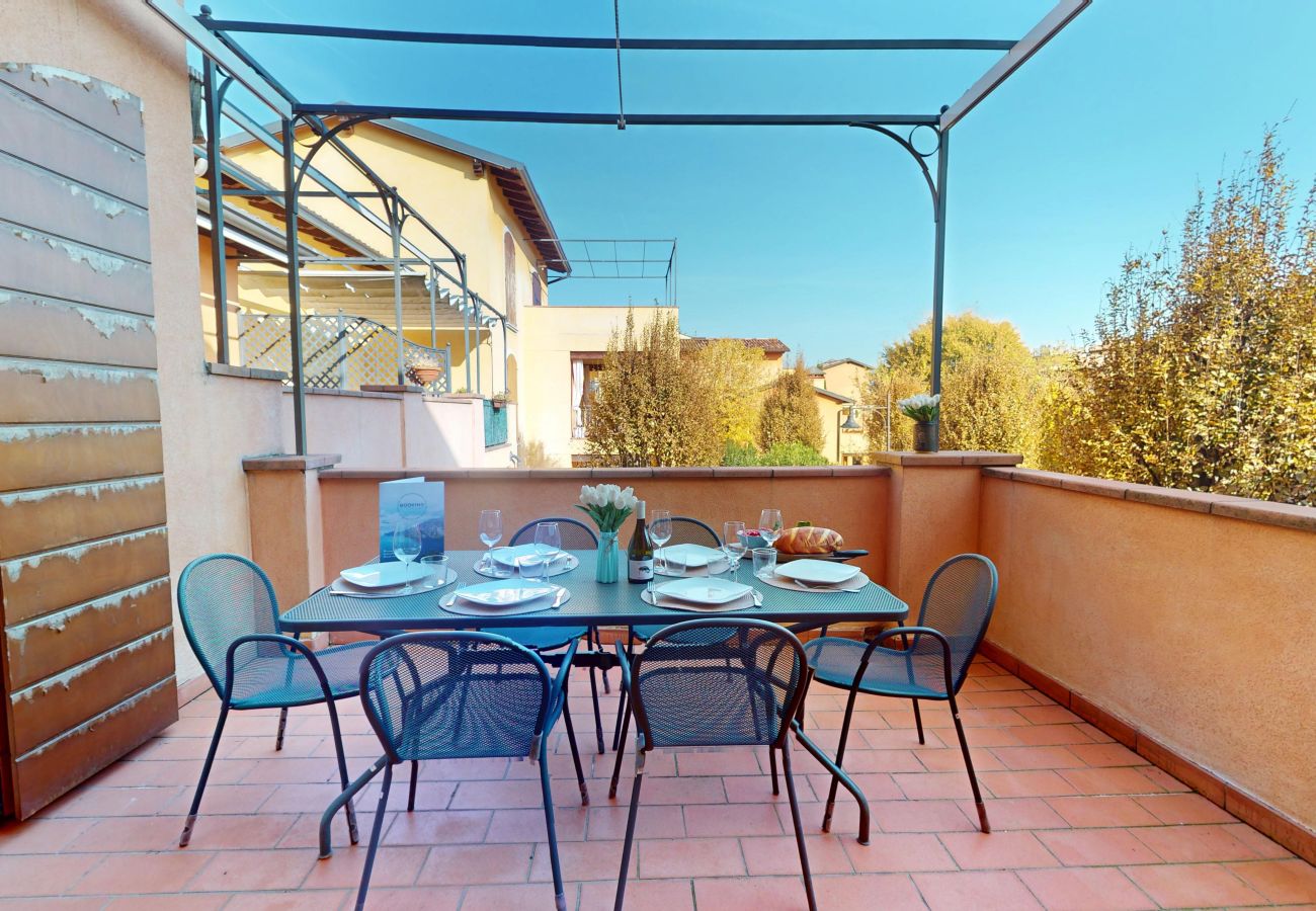 Apartment in Manerba del Garda - Borgo Torchio F23 By Bookinggardalake
