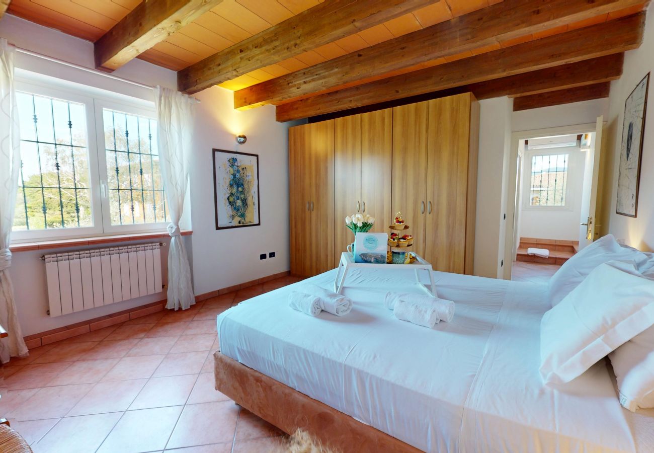 Apartment in Manerba del Garda - Lido Apartment by Booking Garda Lake