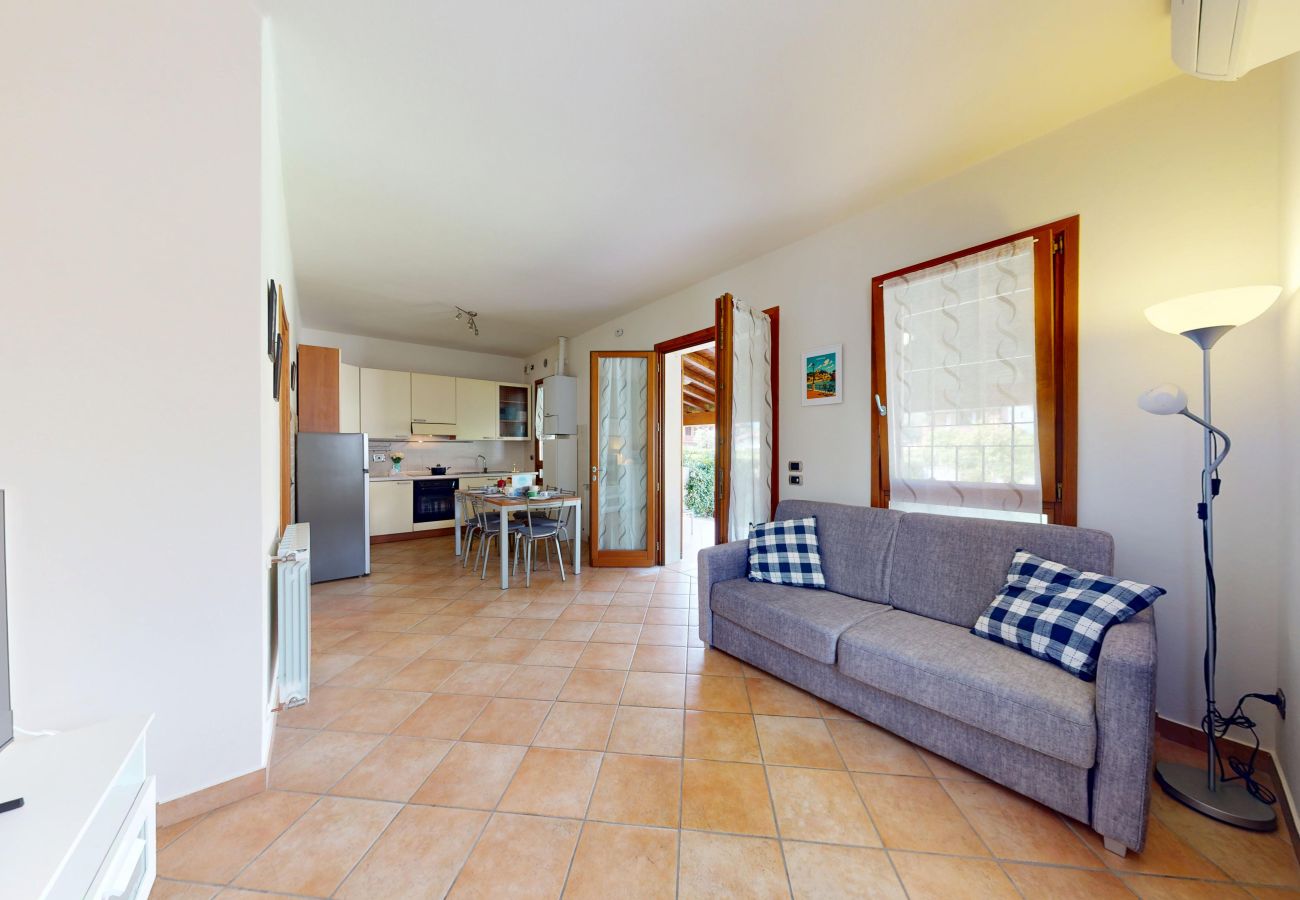 Villa in Manerba del Garda - Villa Dolce Riva Lake Escape by bookinggardalake