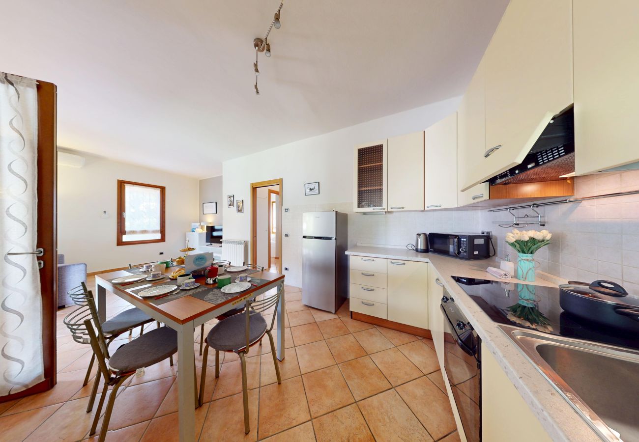 Villa in Manerba del Garda - Villa Dolce Riva Lake Escape by bookinggardalake