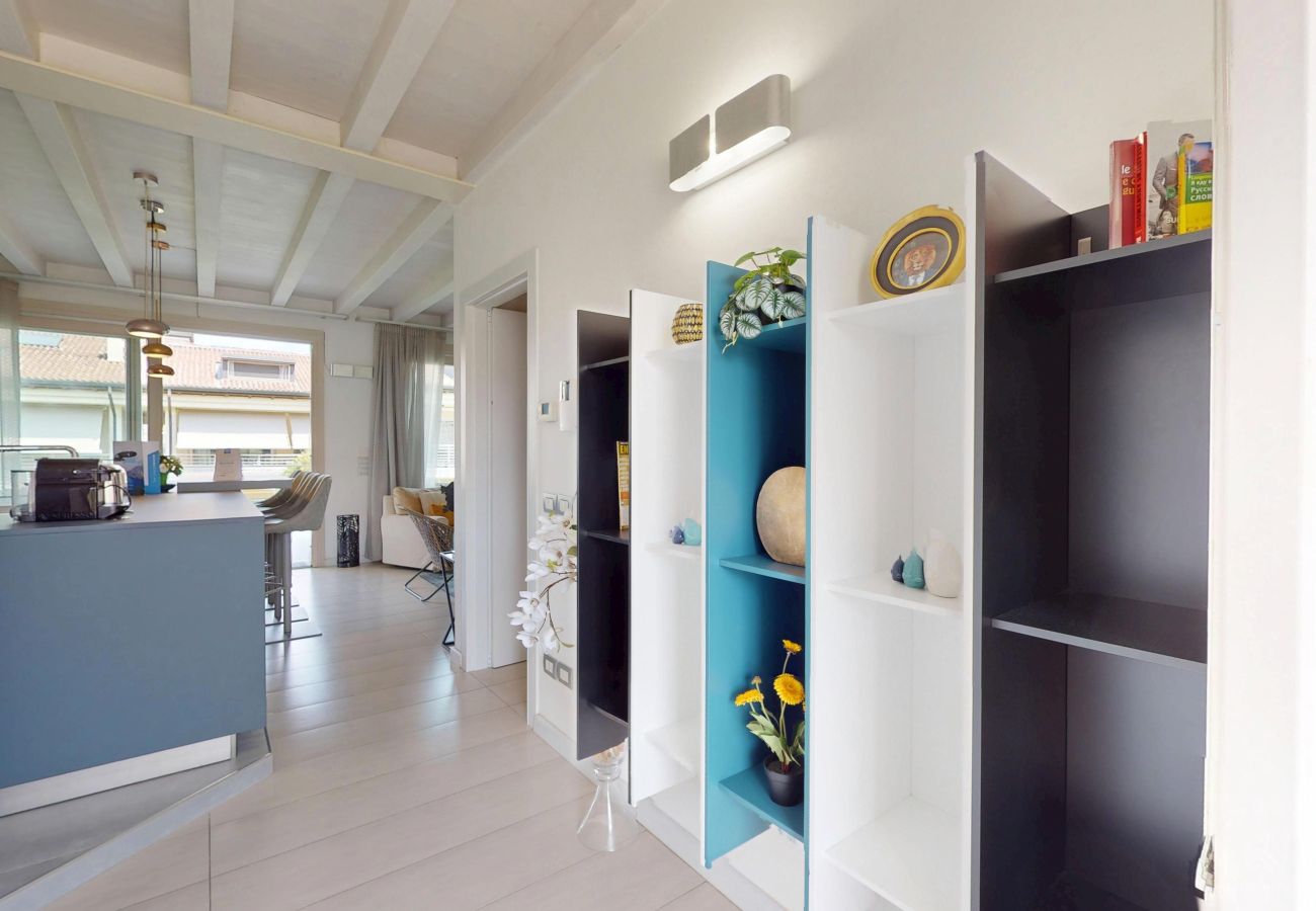 Apartment in Sirmione - Sirmio Dream View Suite by Bookinggardalake