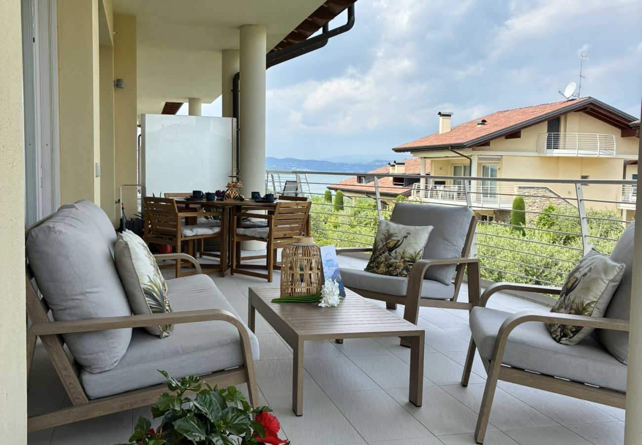 Apartment in Sirmione - Sirmio Dream View Suite by Bookinggardalake