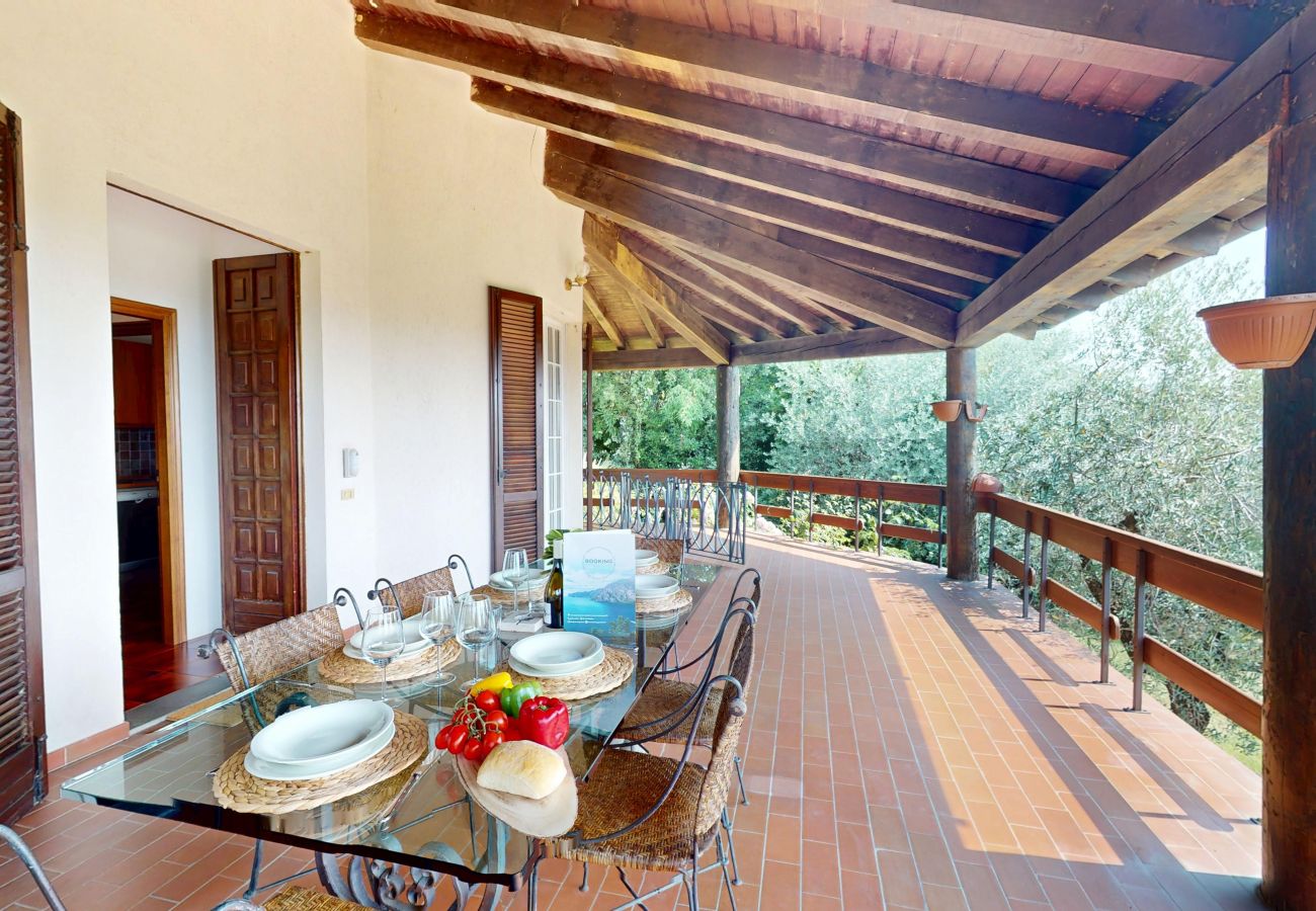 Villa in Soiano del Lago - Villa Sunset lakeview-private pool-by Booking Gard